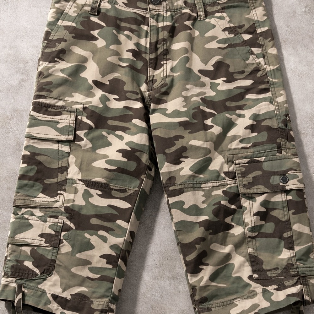 George Olive and Black Cargo Shorts - Picture 8 of 8